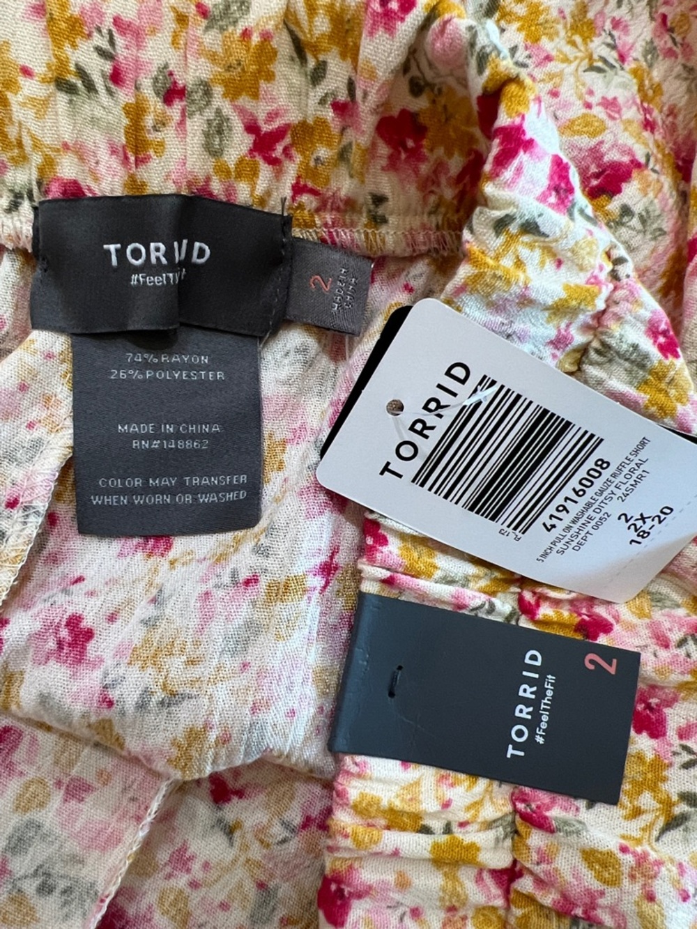 Torrid Sunshine Ditsy Floral Gauze Ruffle Shorts Pull-On 2X NWT - Picture 8 of 12